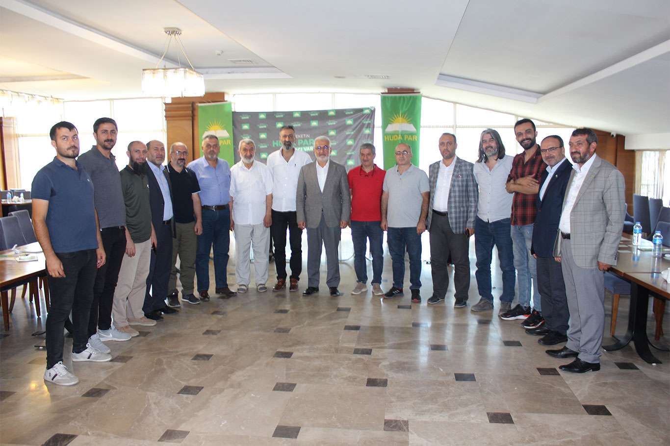 Yapıcıoğlu: Kardeşliğin hukuku yerine getirilirse "Kürd Meselesi" çözüm yoluna girer